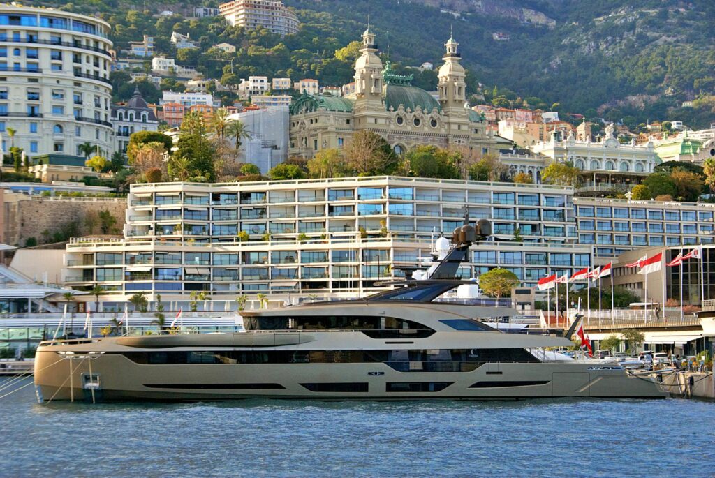 Choosing a yacht charter company with luxury superyachts in Monaco harbor